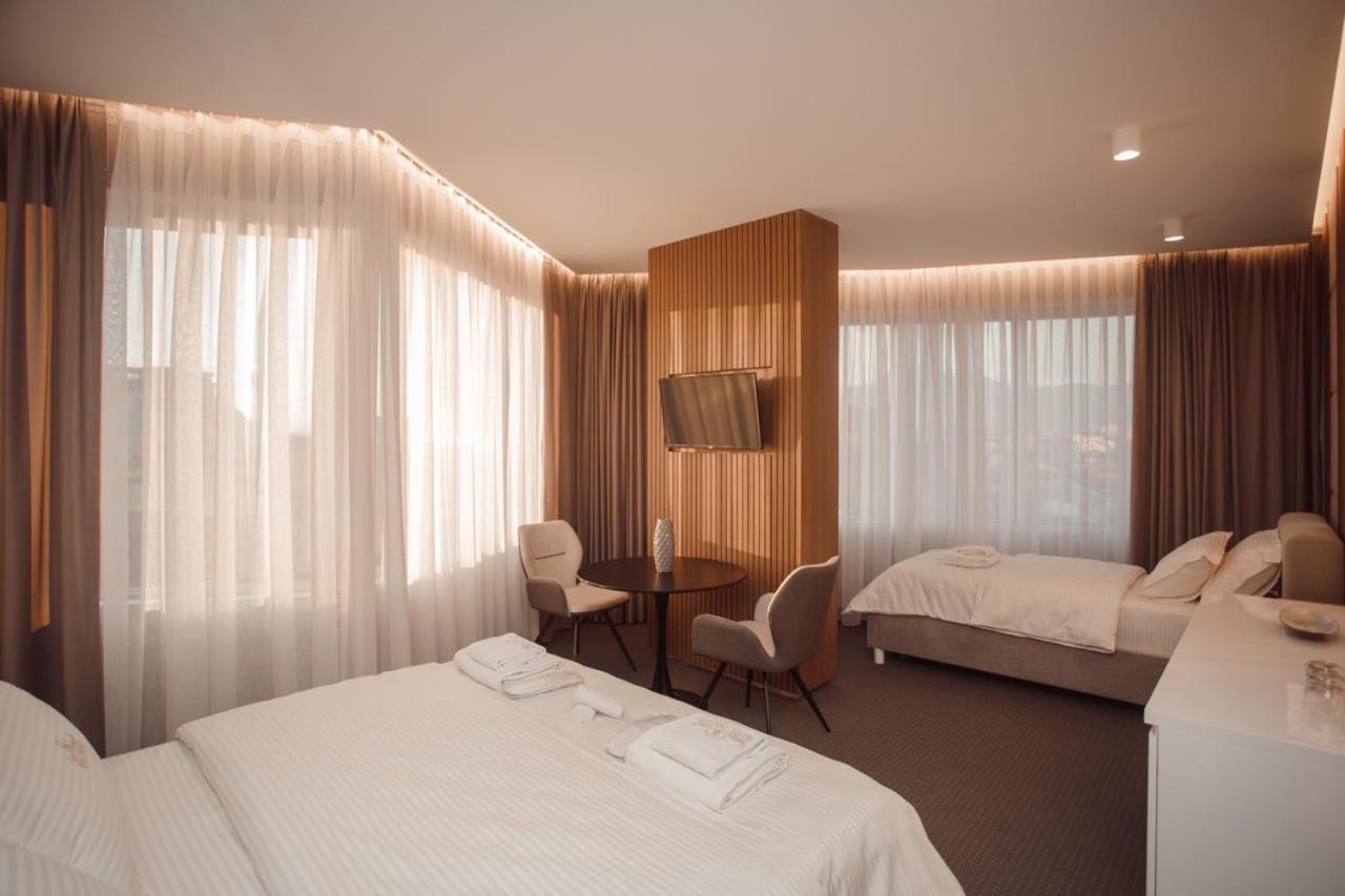 Hotel Chicago Shkodër Eksteriør billede