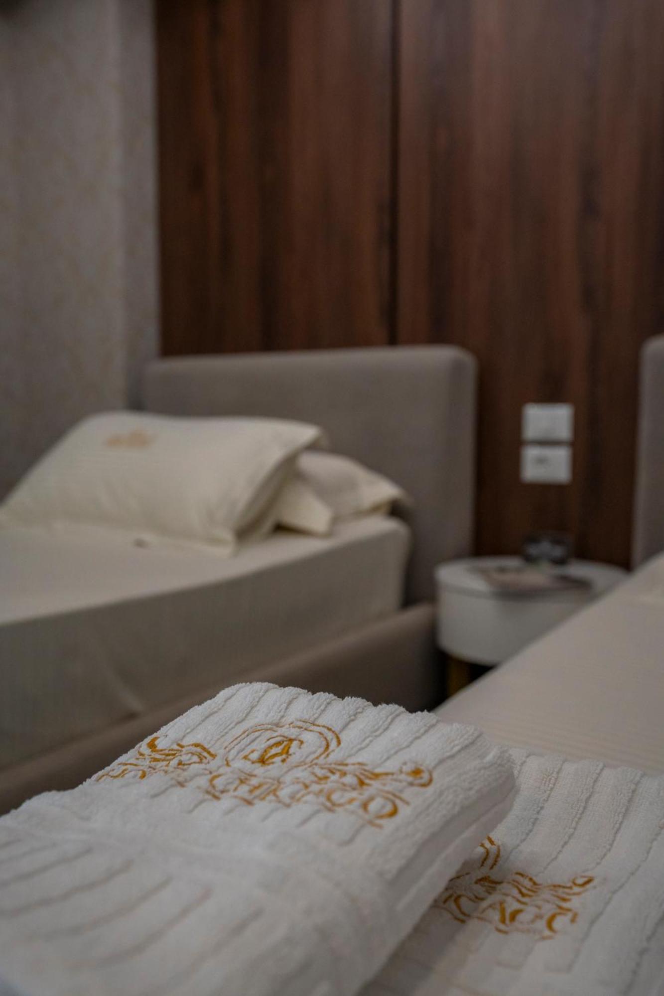 Hotel Chicago Shkodër Eksteriør billede
