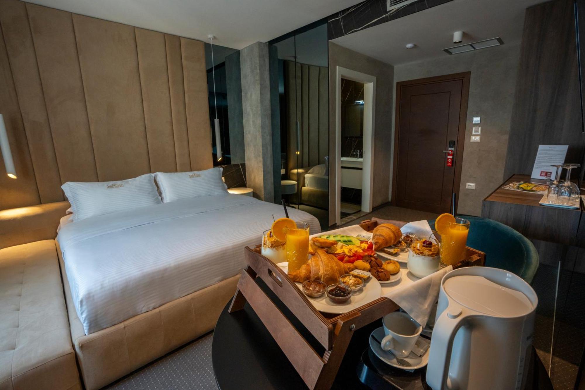 Hotel Chicago Shkodër Eksteriør billede