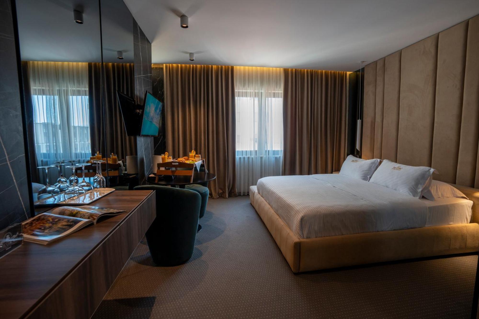 Hotel Chicago Shkodër Eksteriør billede
