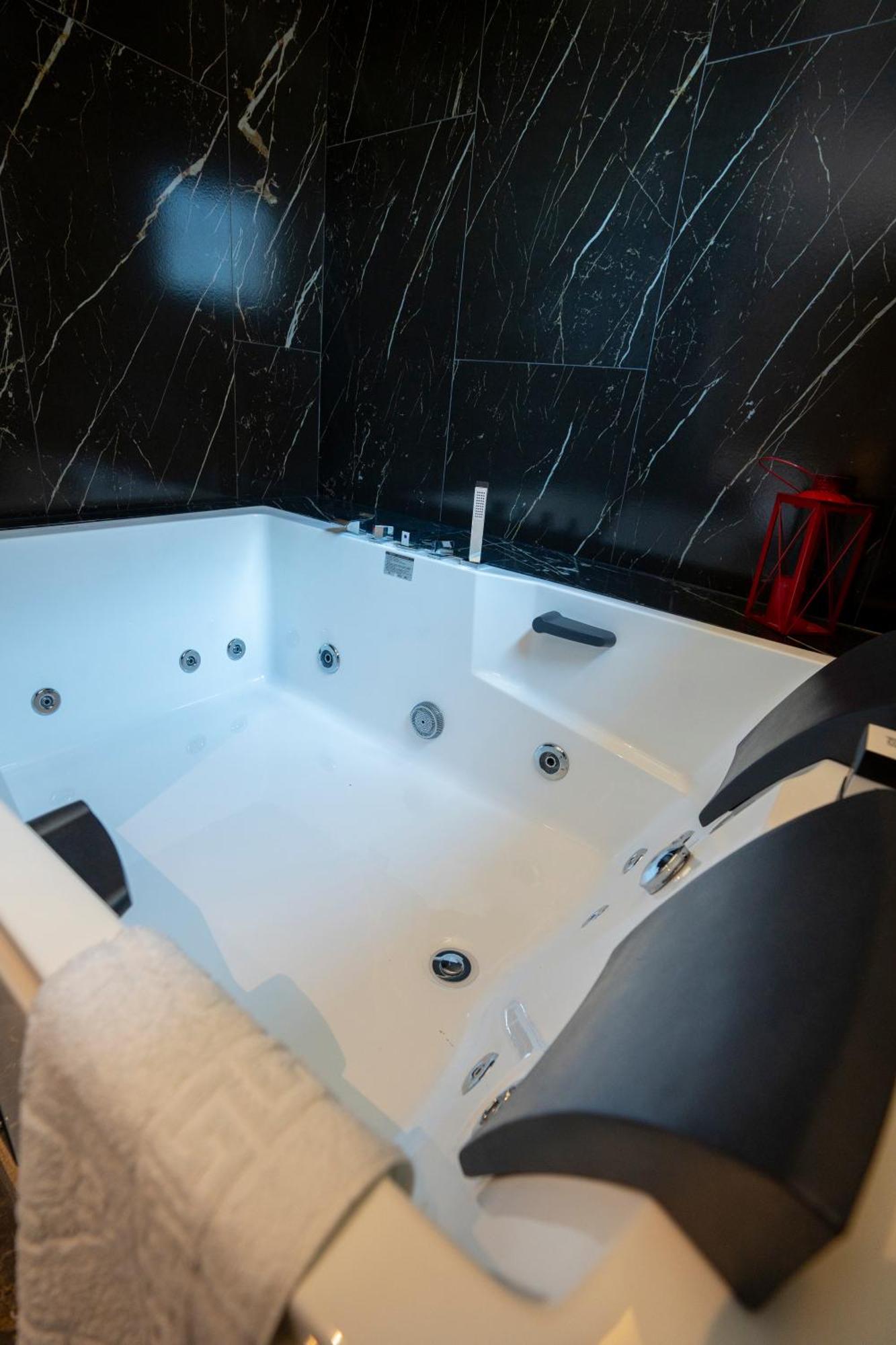 Hotel Chicago Shkodër Eksteriør billede
